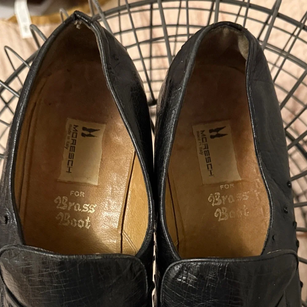 Moreschi Black Textured Leather Loafers - Picture 2 of 5